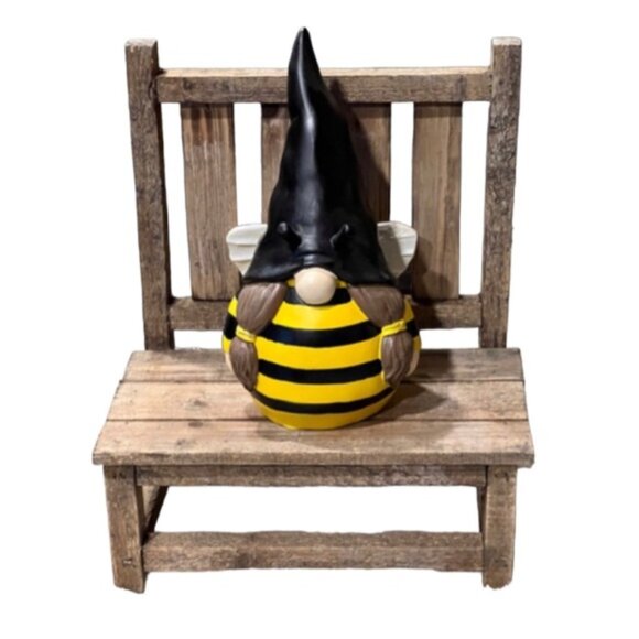 NEW Bumble Bee Gnome Decor 🐝 - Picture 2 of 8